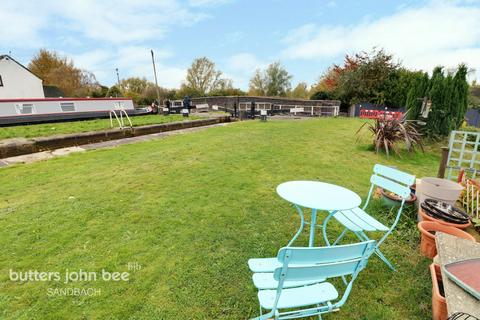 13 Betchton Road, Malkins Bank, Sandbach, CW11 4XN