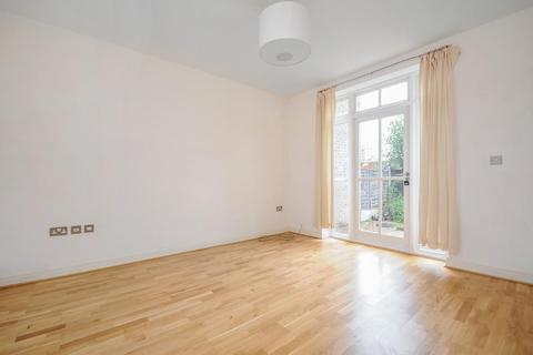 35 Dagmar Road, Kingston Upon Thames, KT2 6DP