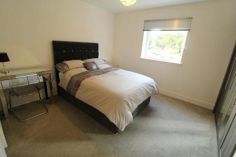 2 bedroom flat to rent, May Baird Gardens, First Floor, AB25