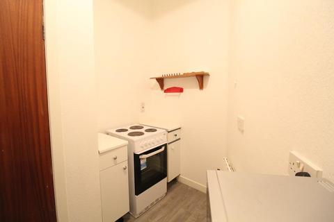 1 bedroom flat to rent, Union Street, First Floor. AB10