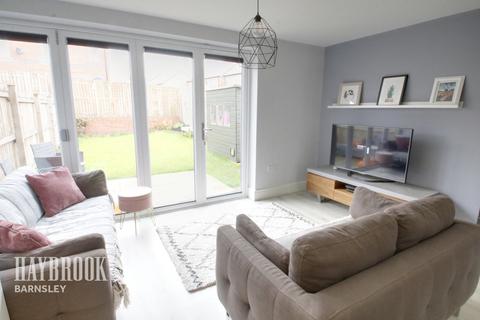 24 Brattice Way, Mapplewell, Barnsley, S75 6GX