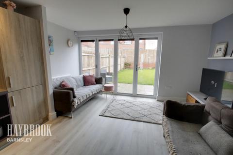 24 Brattice Way, Mapplewell, Barnsley, S75 6GX