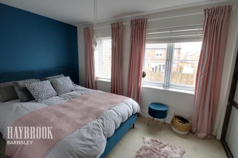 24 Brattice Way, Mapplewell, Barnsley, S75 6GX