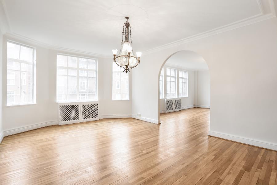 Oakwood Court, Kensington, London, W14 2 bed flat to rent £4,550 pcm
