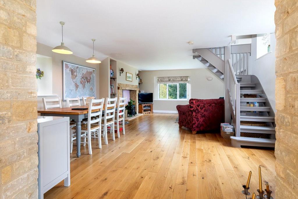Drawing/Dining Room
