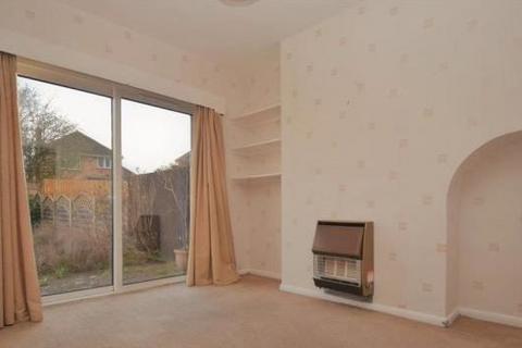 4 bedroom semi-detached house to rent, Durston Close, Leicester