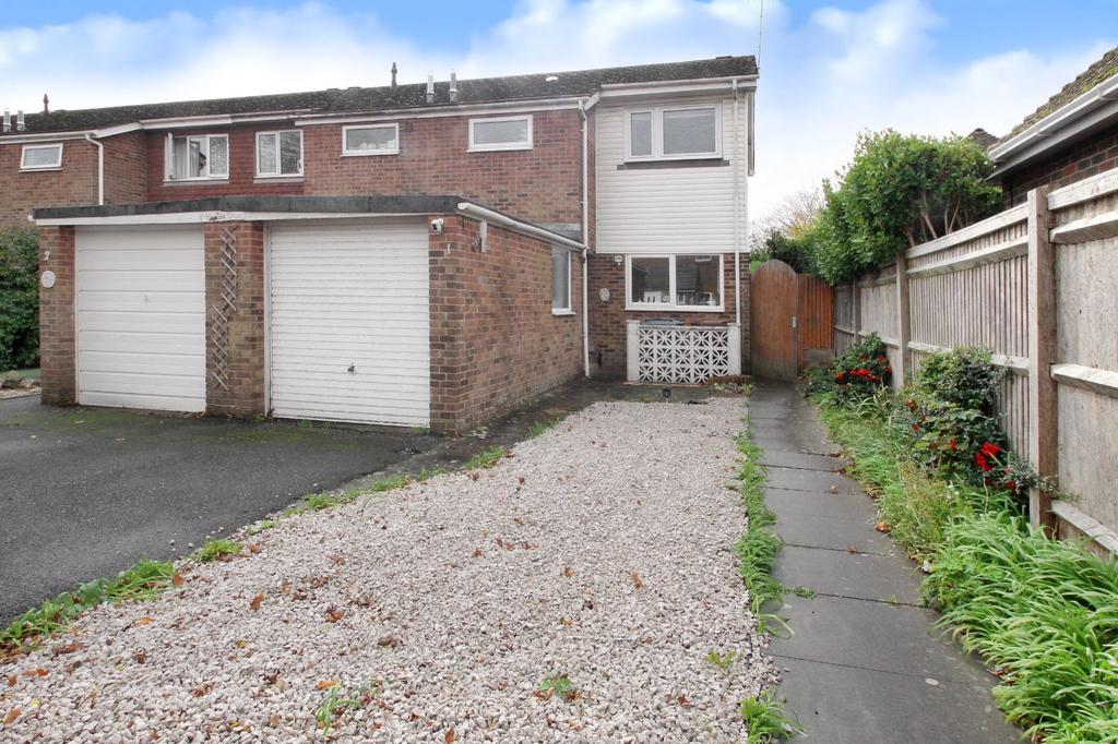 Manor Road, East Preston, West Sussex 3 bed end of terrace house £375,000
