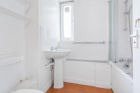 Flat 40, Redwood Court Sunnyside Road, London, N19 3SN