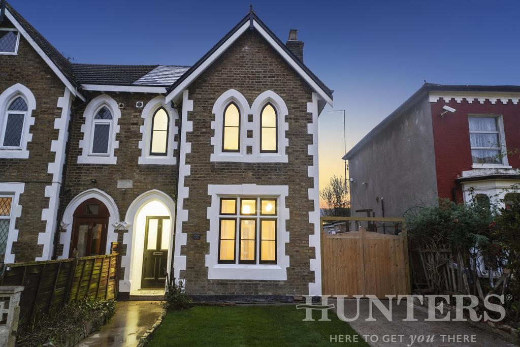 Summerhill Road, London, N15 3 bed semidetached house £850,000