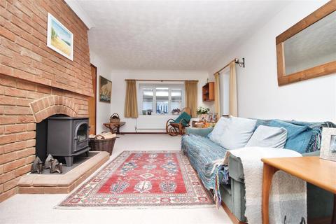 2 Findley Close, Stutton, Ipswich, IP9 2TL