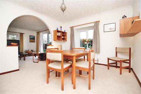2 Findley Close, Stutton, Ipswich, IP9 2TL