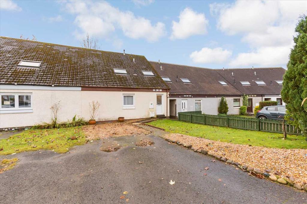 Blackwood, Whitehills, EAST KILBRIDE 3 bed terraced house £130,000