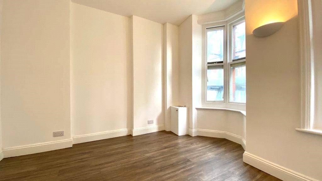 Cheapside, Reading, Berkshire, RG1 1 bed apartment - £900 pcm (£208 pw)