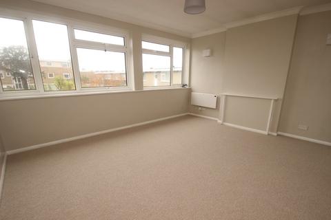 18 Bramber Square, Rustington, Littlehampton, BN16 3EJ