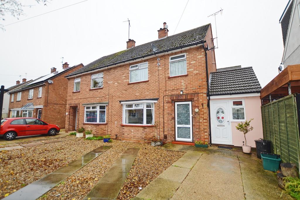 All Saints Avenue, Colchester 4 bed semidetached house £335,000