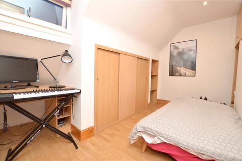 346 Bradford Road, Stanningley, Pudsey, LS28 7TQ