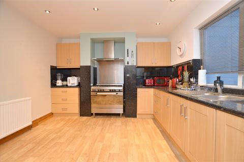 346 Bradford Road, Stanningley, Pudsey, LS28 7TQ