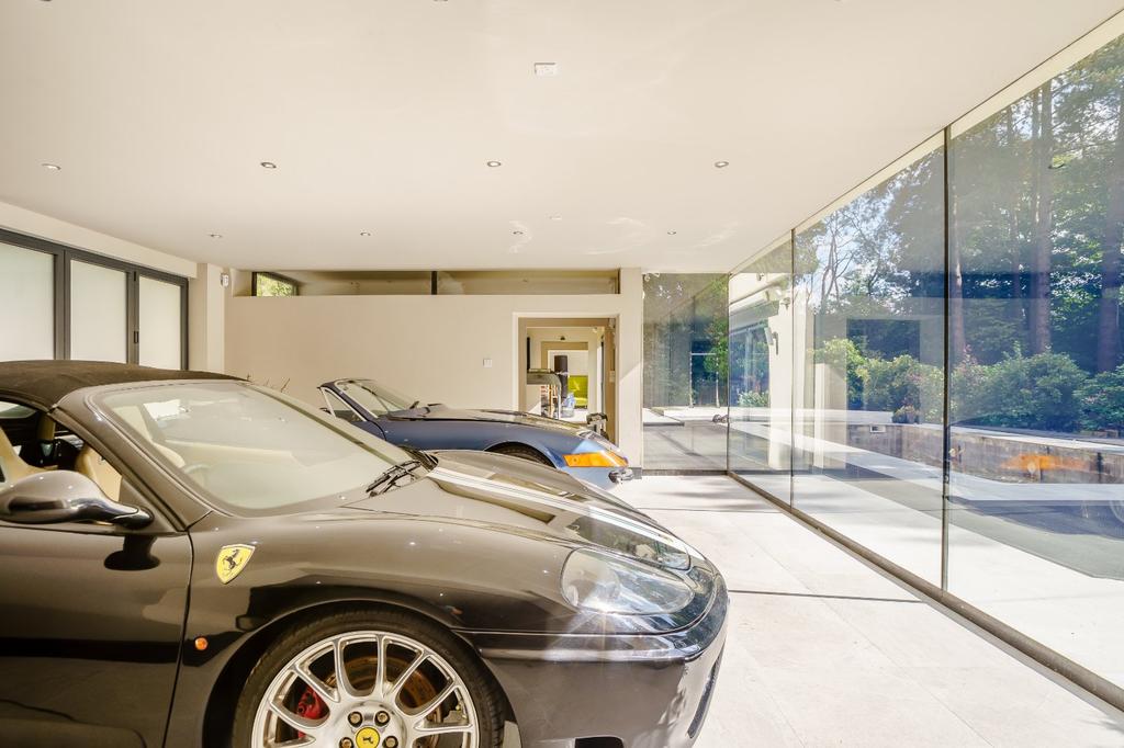 Garaging