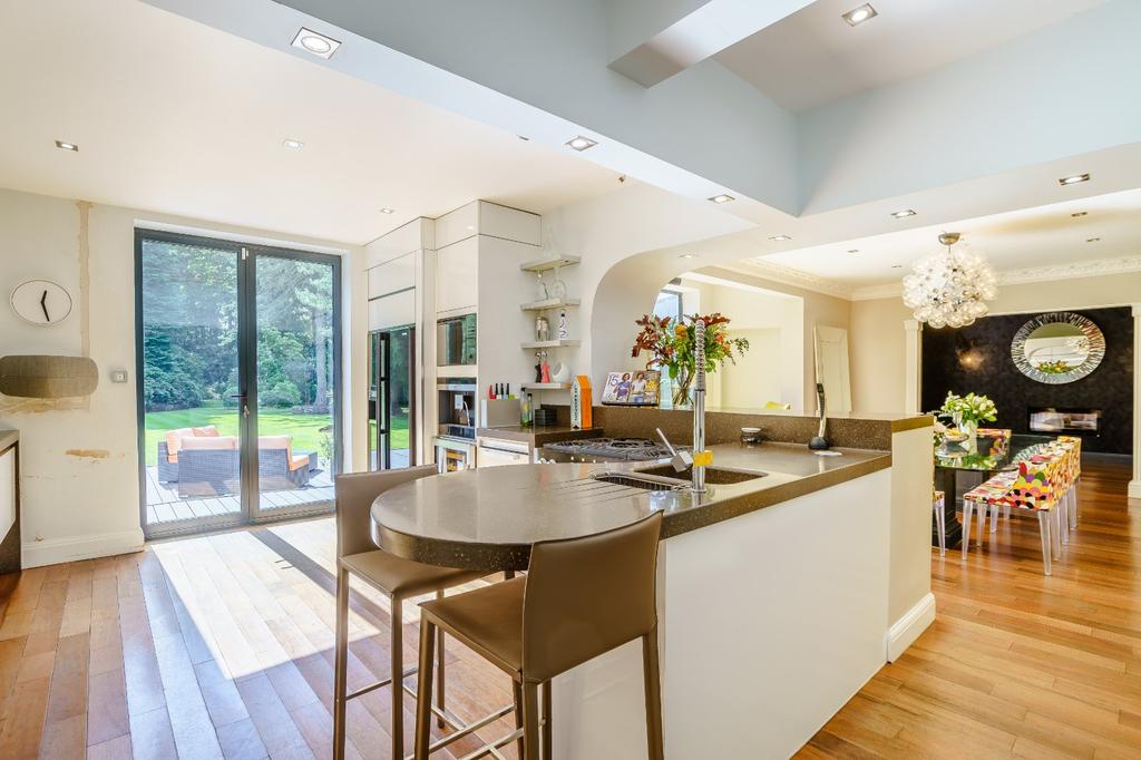 Kitchen/Breakfast