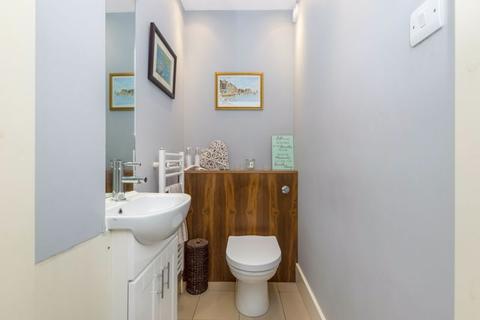 31 Wrotham Road, Welling, DA16 1LT