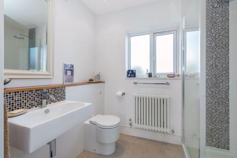31 Wrotham Road, Welling, DA16 1LT