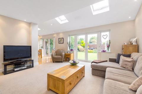 31 Wrotham Road, Welling, DA16 1LT
