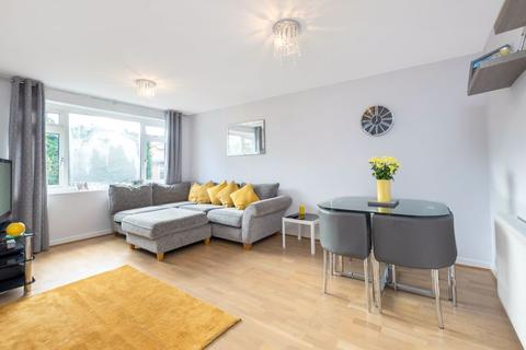 3 Lyminge Close, Sidcup, DA14 6RE