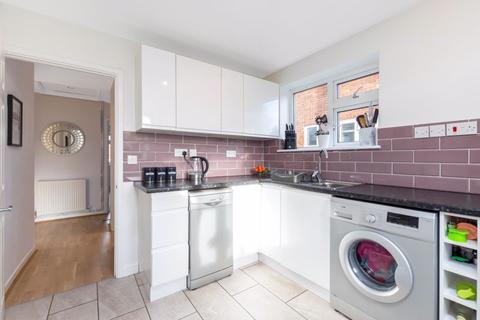 3 Lyminge Close, Sidcup, DA14 6RE