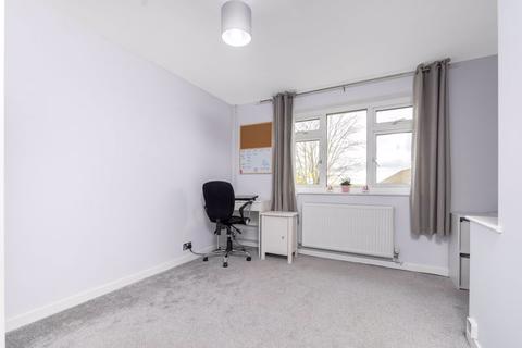 3 Lyminge Close, Sidcup, DA14 6RE