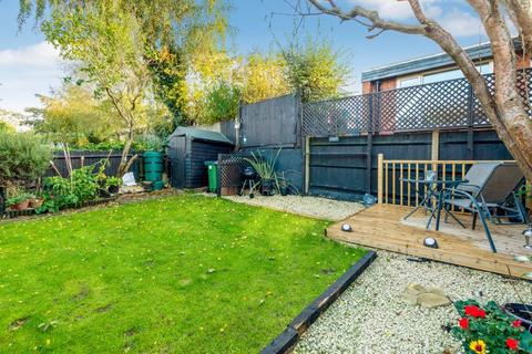 3 Lyminge Close, Sidcup, DA14 6RE