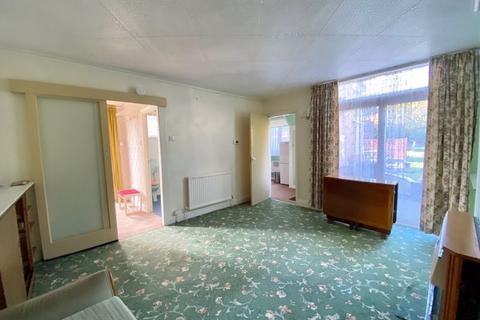 38 Windsor Drive, Dartford, DA1 3HN