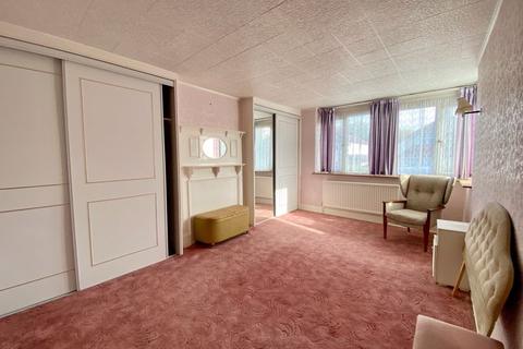 38 Windsor Drive, Dartford, DA1 3HN