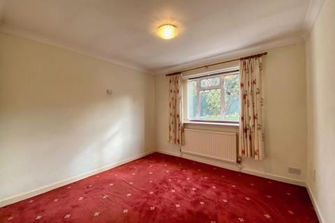 9 Shuttlemead, Bexley, DA5 1RE