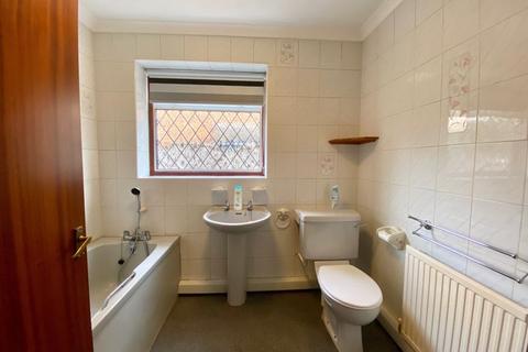 9 Shuttlemead, Bexley, DA5 1RE