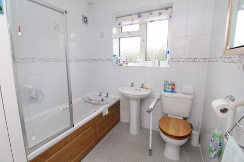 25 Harborough Drive, Walsall, WS9 0ET