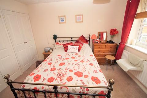 20 Exeter Close, Burnham-on-sea, TA8 1JF