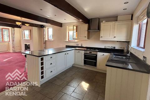 3 bedroom semi-detached house to rent, Jowkin Lane, Bamford, Rochdale OL11 5UU