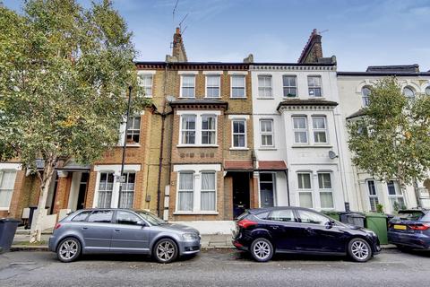 1 bedroom flat for sale - Heyford Avenue, London SW8