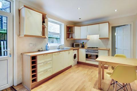 1 bedroom flat for sale - Heyford Avenue, London SW8