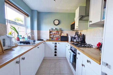 65 Haydock Close, Alton, GU34 2TL