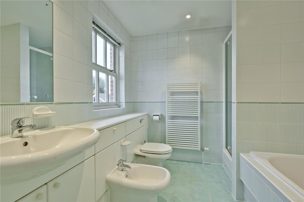 En Suite To Master