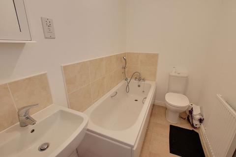 26 Serotine Crescent, Trowbridge, BA14 7XE