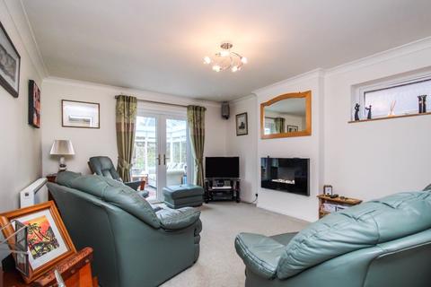 3 Hayes Close, Leek, ST13 6DF