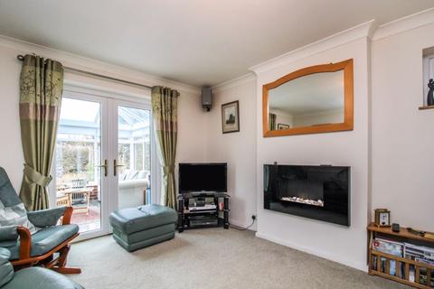 3 Hayes Close, Leek, ST13 6DF
