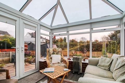 3 Hayes Close, Leek, ST13 6DF
