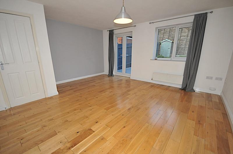 LOWER GORNAL Goodrich Mews 3 bed house £775 pcm (£179 pw)