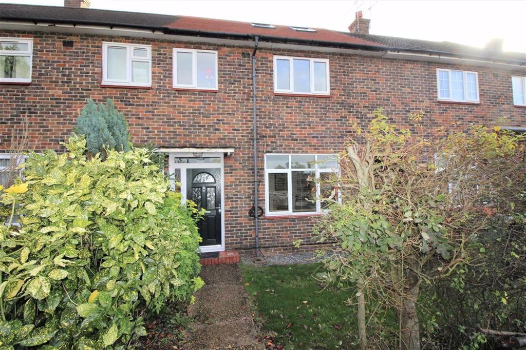Croxdale Road, Borehamwood, Herts 3 bed terraced house £480,000