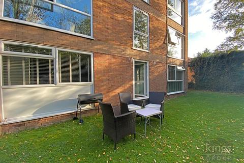 2 Adamsrill Close, Enfield, EN1 2BP