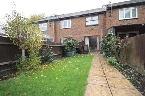 4 Cricketers Terrace, Carshalton, SM5 2RD