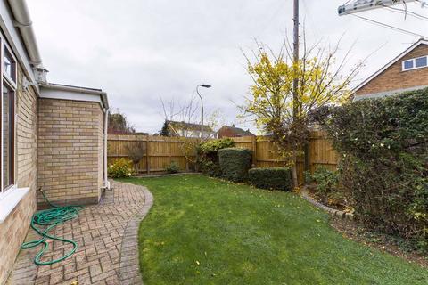 32 Farrant Avenue, Churchdown, Gloucester, GL3 2BP